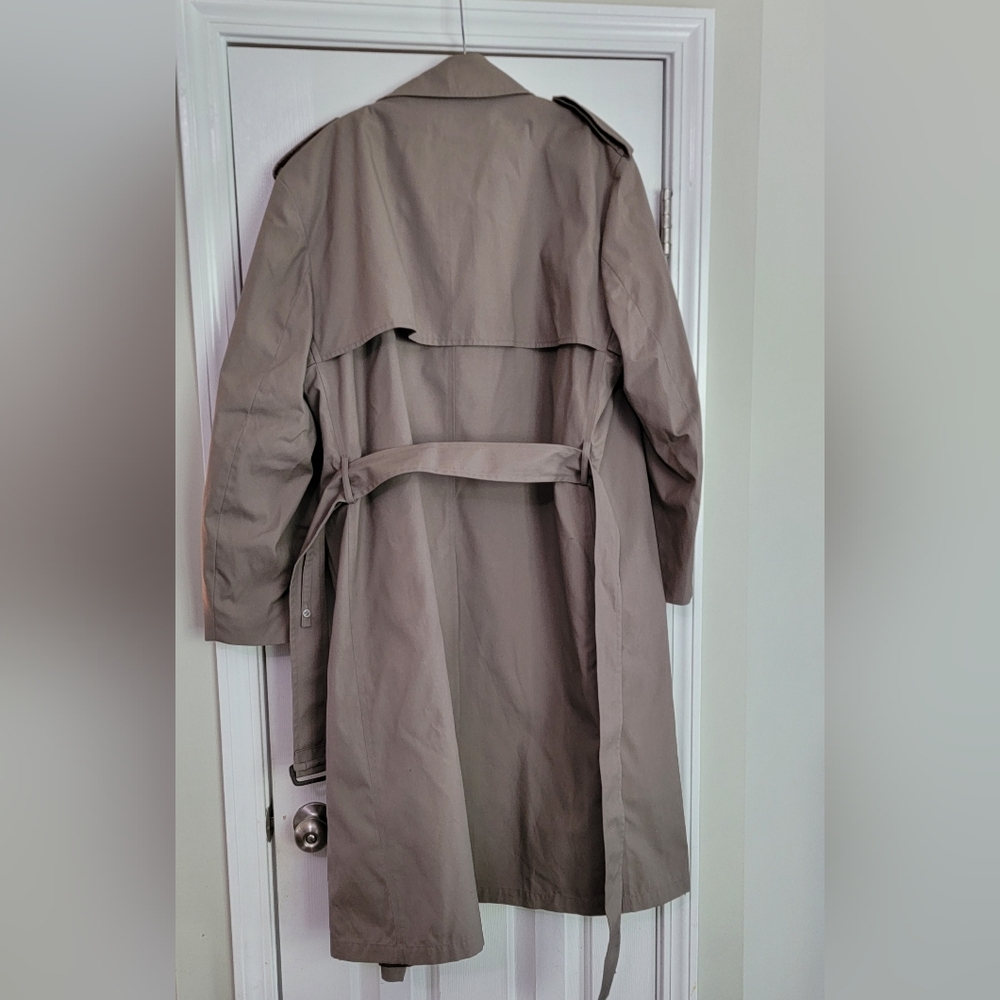London Fog Mens Trench Coat. Size 42 Reg - Picture 2 of 12